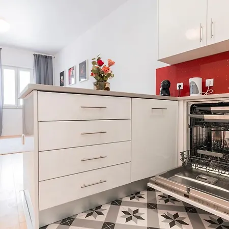 Trv Da Gloria 14 Ii Appartement *