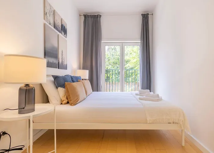 Trv Da Gloria 14 Ii * Lisbon