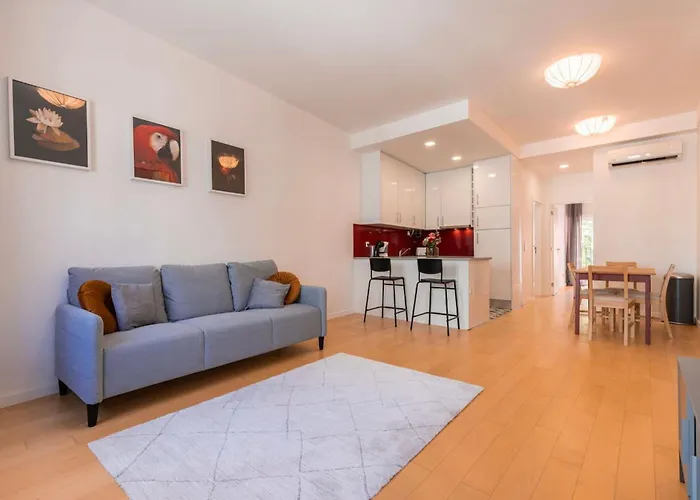 Trv Da Gloria 14 Ii * Lisbon